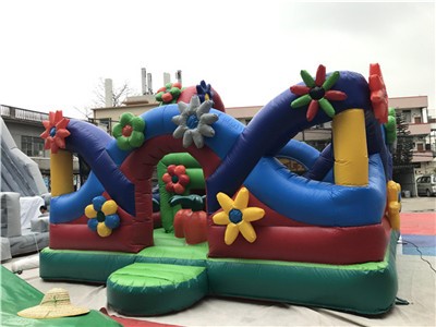 Flower inflatable kids playground